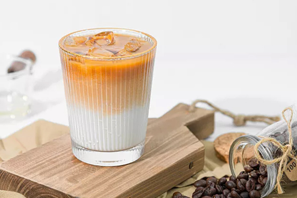 小茶驾到奶茶