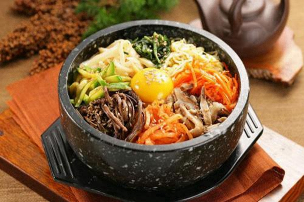 尹大叔韩式石锅拌饭