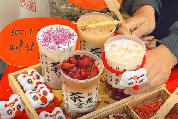 茶宫煮加盟价格表2025：茶宫煮奶茶加盟官网热线电话