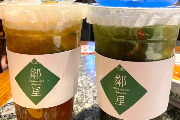 鄰里手打柠檬茶加盟官网