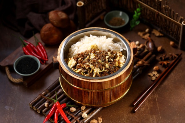 黄大妈木桶饭加盟大约多少钱,黄大妈木桶饭官网,黄大妈木桶饭总部,黄大妈木桶饭加盟费，黄大妈木桶饭加盟热线,黄大妈木桶饭加盟总店在哪里