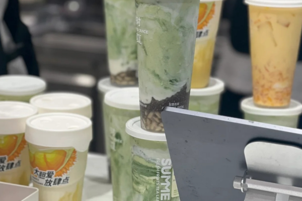 树夏加盟费明细表：树夏茶饮值得加盟吗?