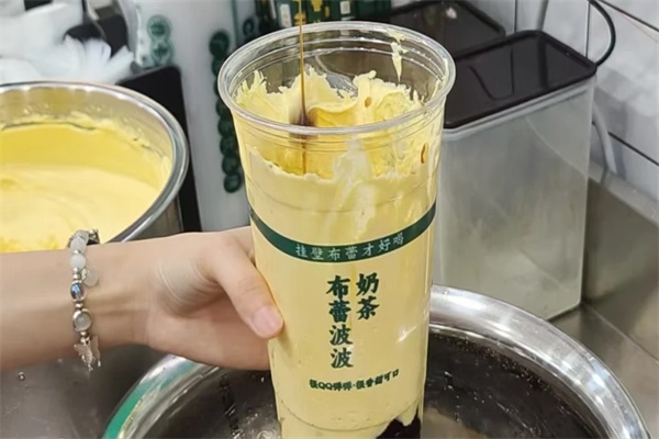 茶旺喜布蕾波波奶茶加盟电话热线：茶旺喜布蕾波波奶茶加盟费用及条件