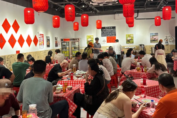 荆九爷爆炒桥头三嫩是哪里的品牌：荆九爷爆炒桥头三嫩加盟费多少?