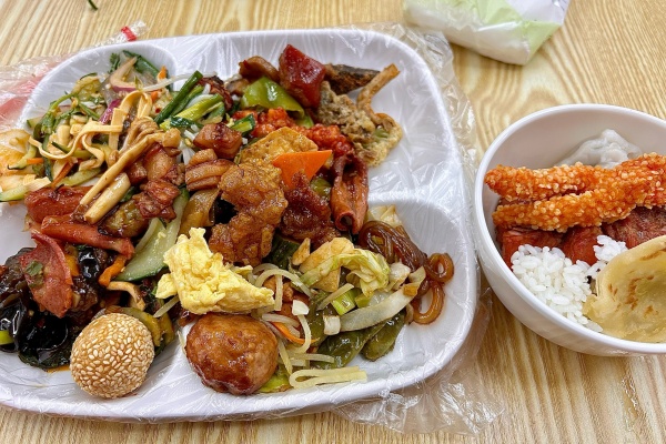 小红帽自助盒饭加盟电话,小红帽自助盒饭加盟费多少钱,小红帽自助盒饭加盟费及加盟条件及费用一览表,小红帽自助盒饭加盟费及加盟条件2025年