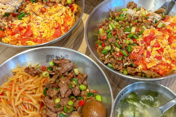 霸碗盖码饭加盟需要满足什么条件?霸碗盖码饭加盟咨询热线电话