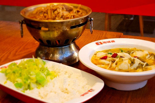 南城香加盟费多少(官方费用),南城香加盟总部,南城香加盟电话,南城香加盟费多少,南城香加盟还是直营店