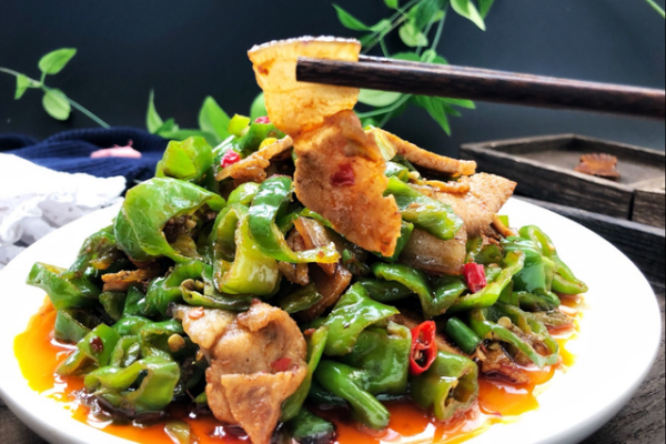 费大厨辣椒炒肉加盟官网,费大厨辣椒炒肉加盟多少钱,费大厨辣椒炒肉加盟电话