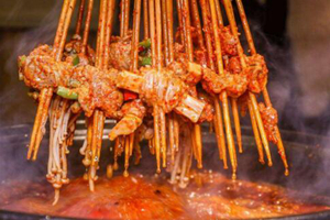 串煮任·成都冷锅串串酒馆店|没有经验可以开一家串串香加盟店吗?