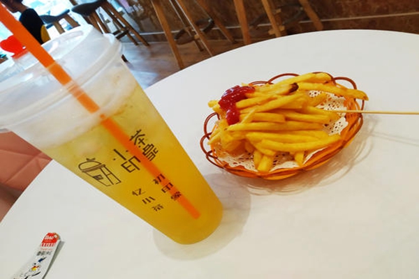 小茶印象加盟费多少？小茶印象加盟成本高吗？