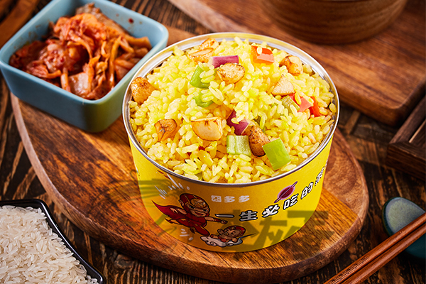 李灰蛋茶油炒饭官网：李灰蛋茶油炒饭加盟费用及总部电话