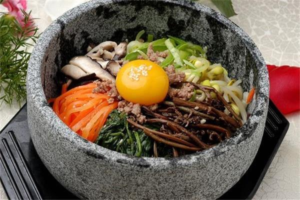 喜葵石锅拌饭加盟代理条件多吗?喜葵石锅拌饭加盟总部官网热线