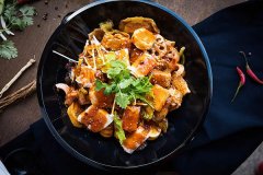 食汤记麻辣烫加盟，加盟代理详情