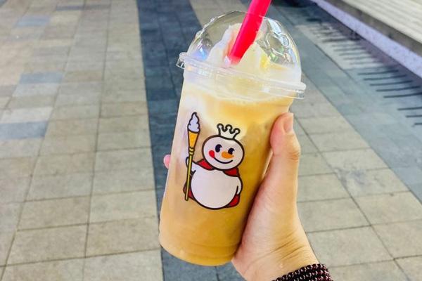 冰城蜜雪加盟费5万还是2万？奶茶加盟有哪些陷阱？
