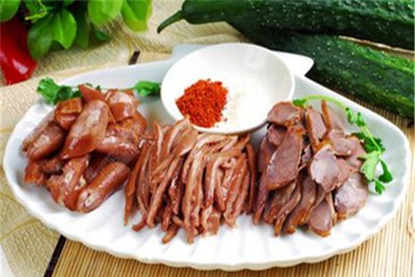 卤味加盟哪家好？卤囧卤味的投资开店优势有哪些？