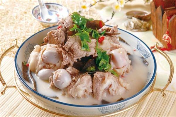 菜饭骨头汤加盟