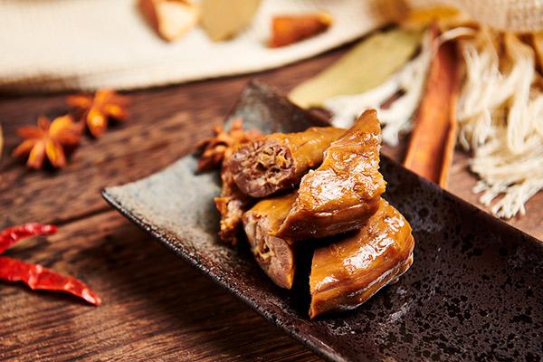 星星小黄鸭卤味加盟费用多少钱？总部联系方式是什么？