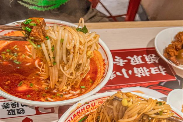 三千吼小锅米线加盟怎么样?总部扶持有哪些