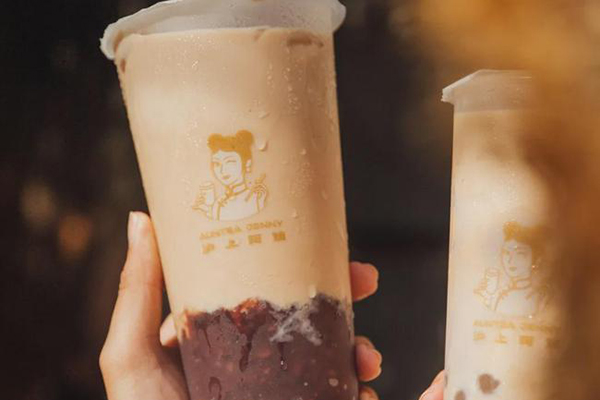 加入沪上阿姨奶茶加盟，迈向成功财富！