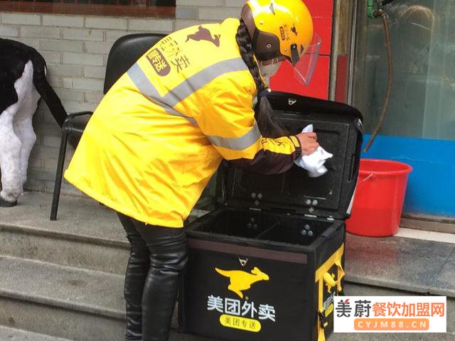 “三返”高峰 杭州餐饮单位疫情防控情况如何？来看记者探访
