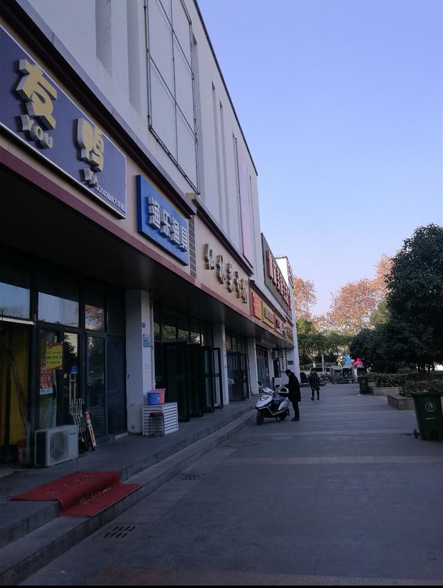 某加盟卤菜店运营图文分析，能赚钱吗？