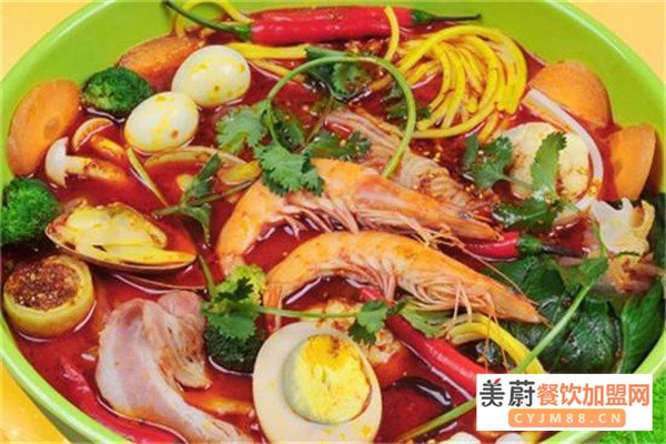 蜀师傅麻辣烫加盟费