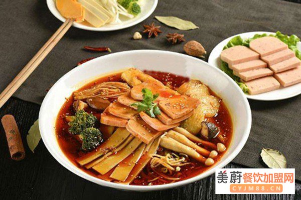 嘛嚕嘛嚕麻辣烫店加盟费