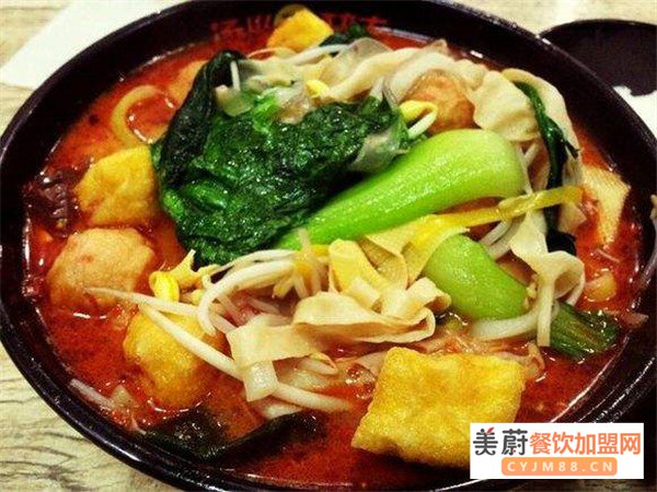 重庆鹤柏麻辣烫加盟店