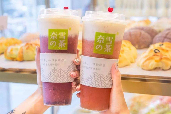 奈雪的茶加盟店怎么样？费用不高轻松开店市场前景好