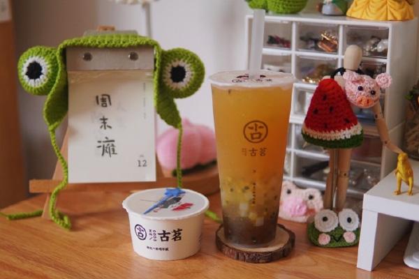 从古茗奶茶地址上看，该如何选择奶茶加盟店的位置？