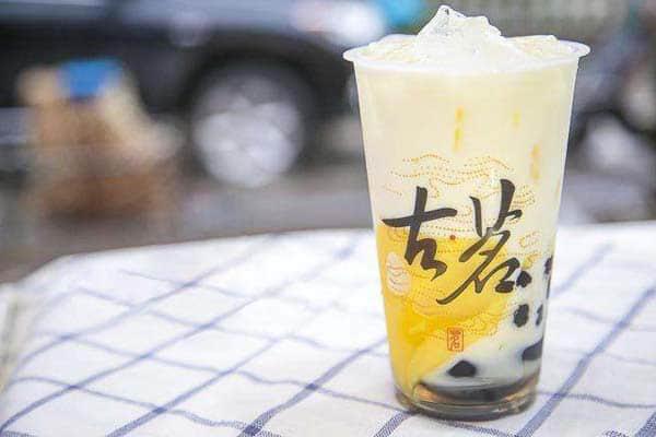 古茗奶茶加盟官网分享：二三线城市能开一家店吗？
