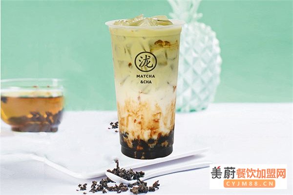 加盟黑泷堂奶茶赚钱不?黑泷堂的加盟费多少钱？