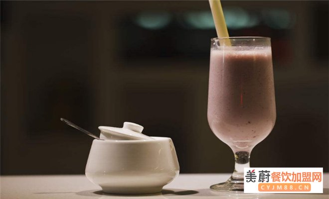 大口九奶茶