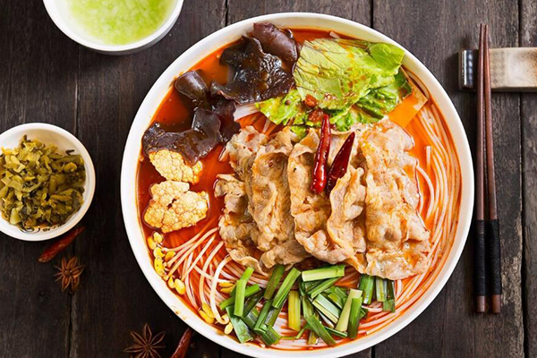 椒椒新派牛肉米线
